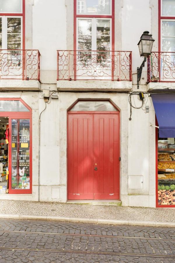 Appartement Alfama Sophisticate Flat With Balconies 2Bedrs 2Baths & Ac In 19Th Century Building Historic Center à Lisboa Extérieur photo