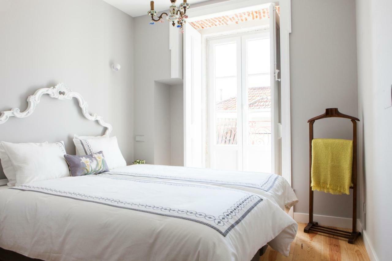 Appartement Alfama Sophisticate Flat With Balconies 2Bedrs 2Baths & Ac In 19Th Century Building Historic Center à Lisboa Extérieur photo