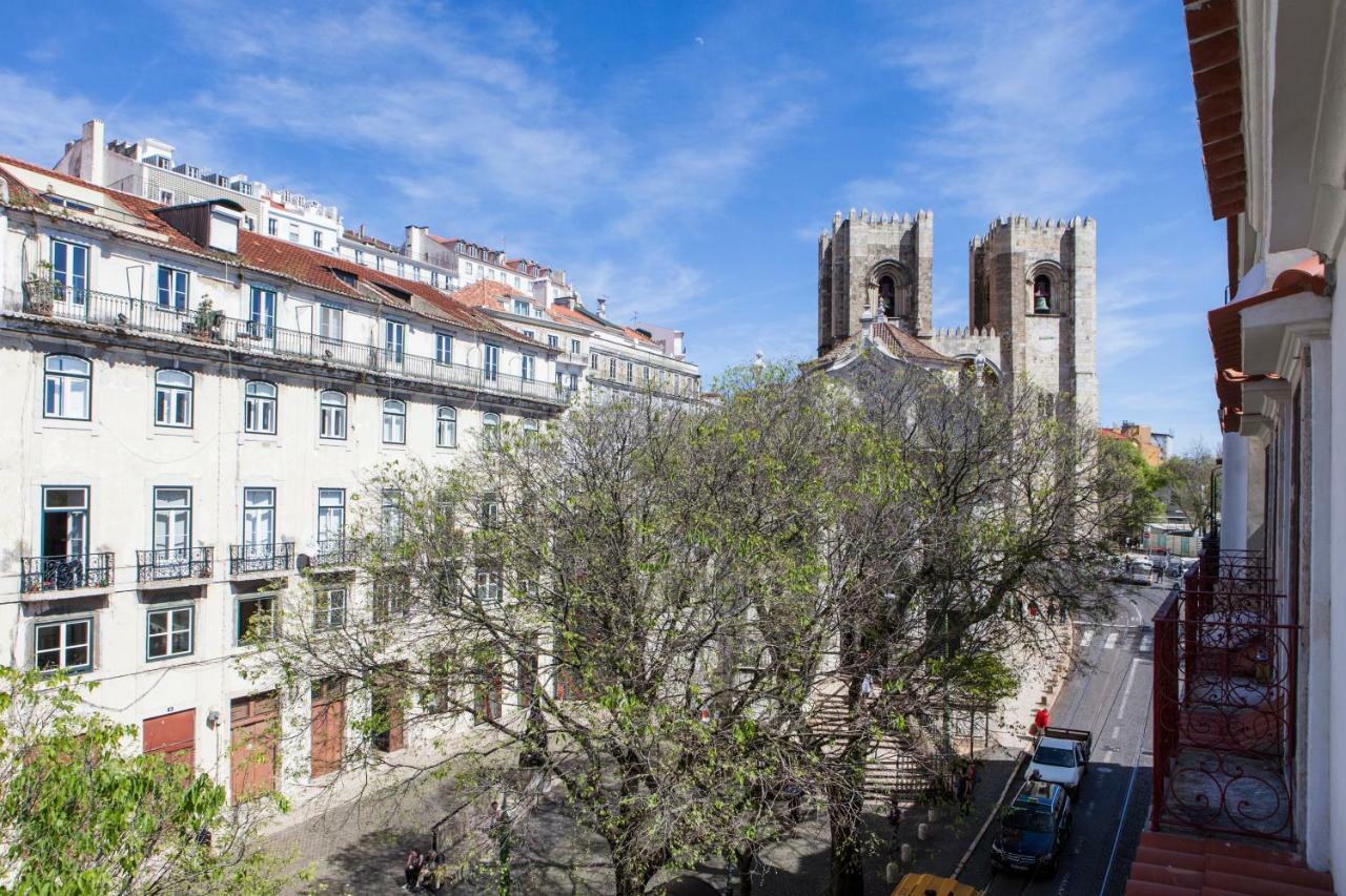 Appartement Alfama Sophisticate Flat With Balconies 2Bedrs 2Baths & Ac In 19Th Century Building Historic Center à Lisboa Extérieur photo