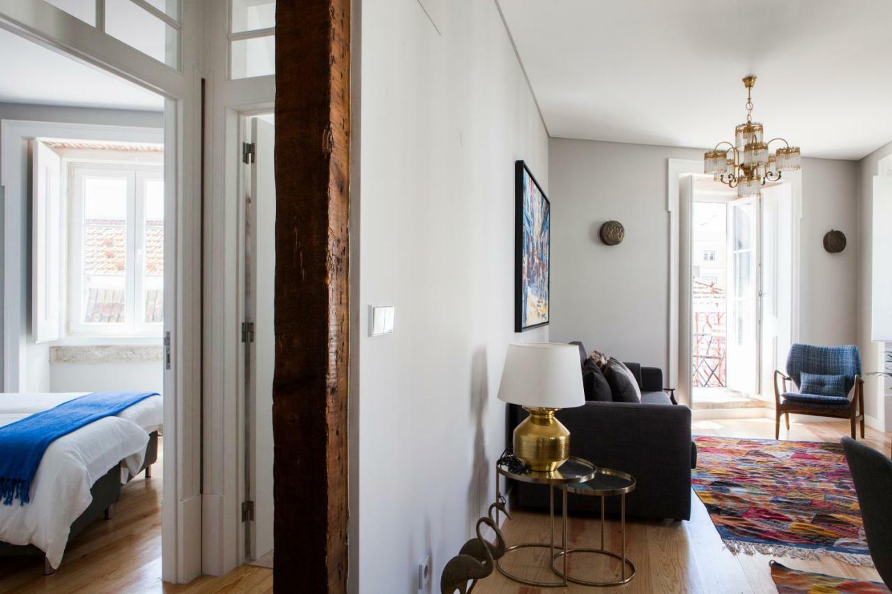 Appartement Alfama Sophisticate Flat With Balconies 2Bedrs 2Baths & Ac In 19Th Century Building Historic Center à Lisboa Extérieur photo